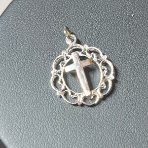 Vintage Silver Cross Pendant Charm. Bracelet or necklace.